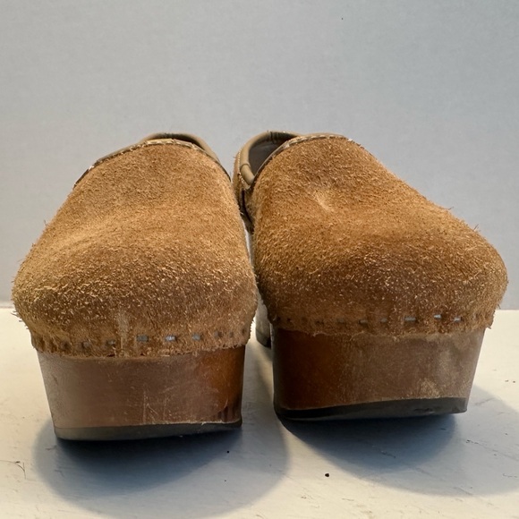 Kirk-ease suede wedge clogs - Picture 9 of 14